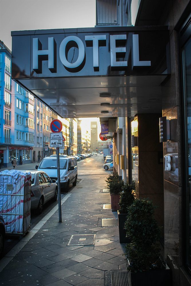 City Hotel Düsseldorf Exterior foto